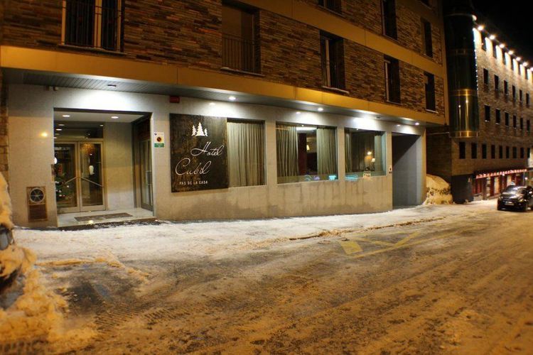 Cubil Hotel
