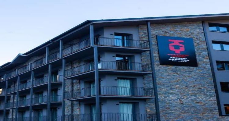 KY Mountain Hostel Arinsal