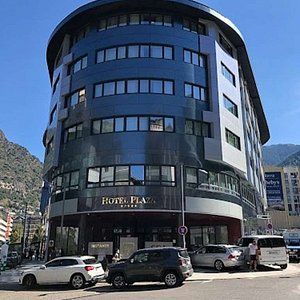 Grand Plaza Hotel and Wellness